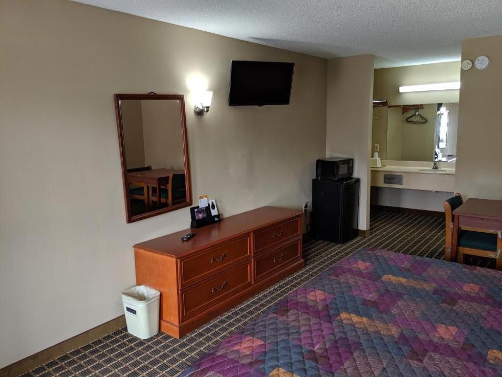 Economy Inn Express 록 힐 외부 사진